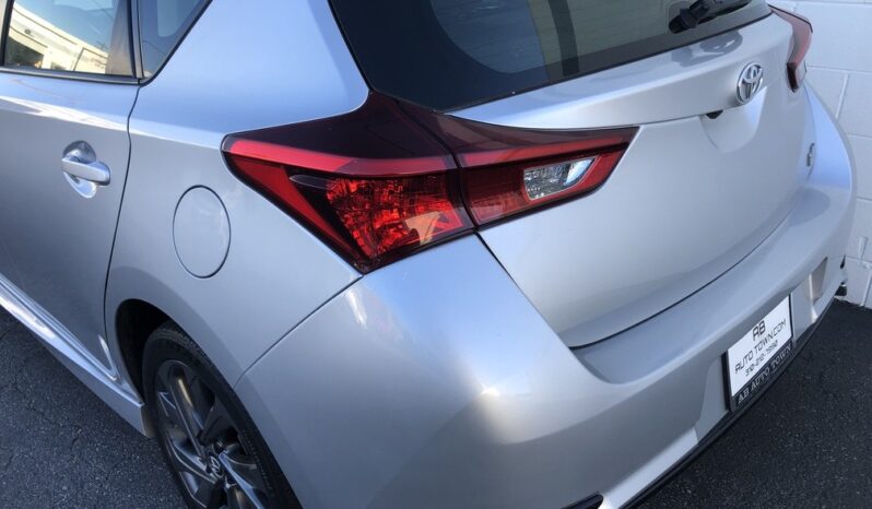 2018 Toyota Corolla iM CVT full