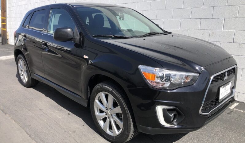 2015 Mitsubishi Outlander Sport SE full
