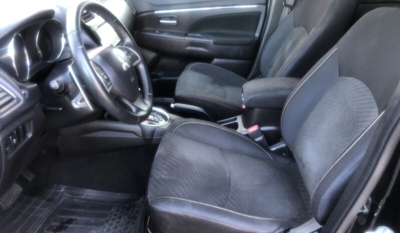 2015 Mitsubishi Outlander Sport SE full