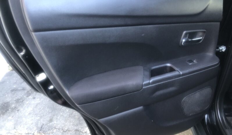 2015 Mitsubishi Outlander Sport SE full