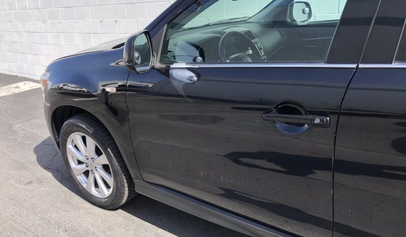 2015 Mitsubishi Outlander Sport SE full