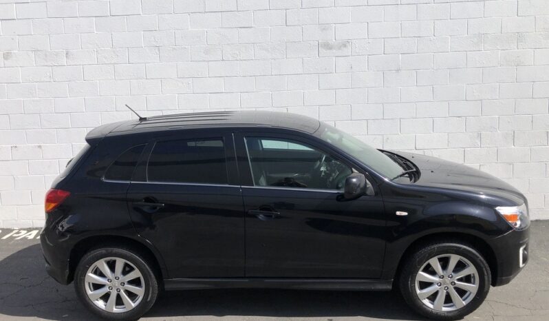 2015 Mitsubishi Outlander Sport SE full