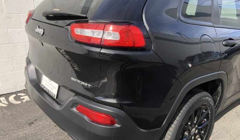 2016 Jeep Cherokee Sport full