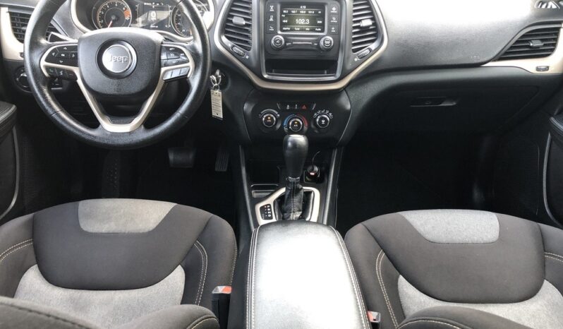 2016 Jeep Cherokee Sport full