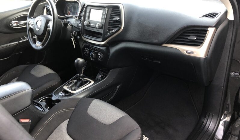 2016 Jeep Cherokee Sport full