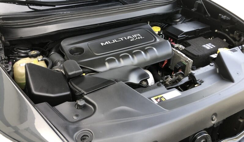 2016 Jeep Cherokee Sport full