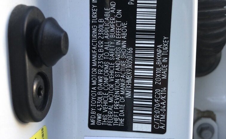 2018 Toyota C-HR XLE full