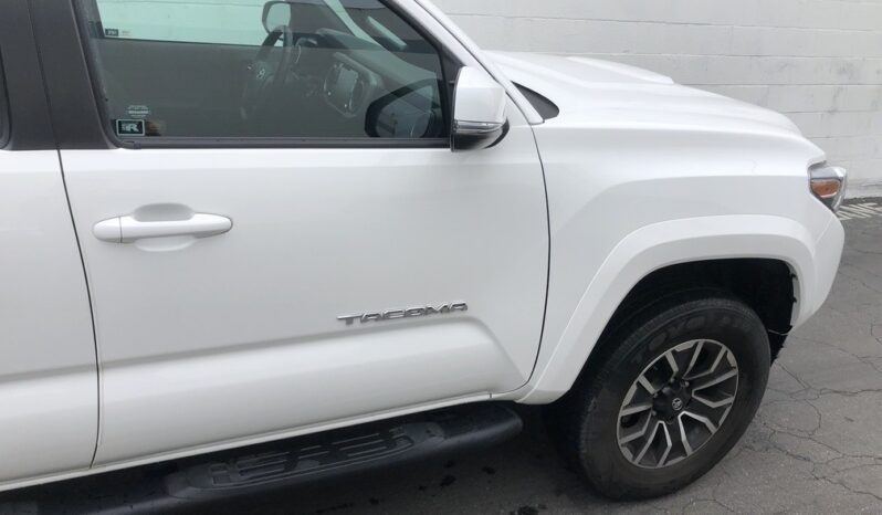 2021 Toyota Tacoma TRD Sport full