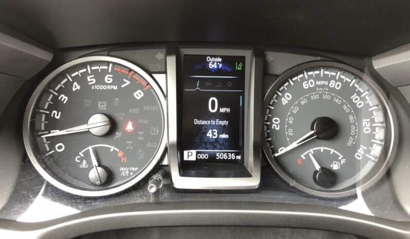 2021 Toyota Tacoma TRD Sport full