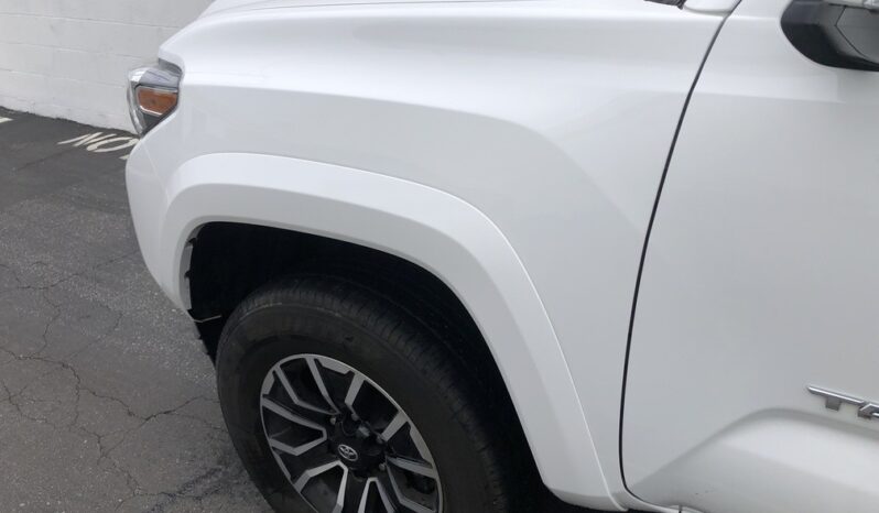 2021 Toyota Tacoma TRD Sport full