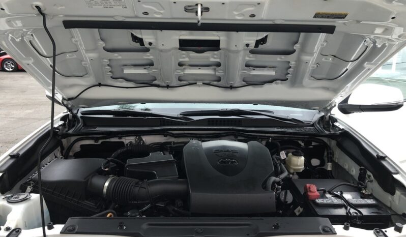 2021 Toyota Tacoma TRD Sport full