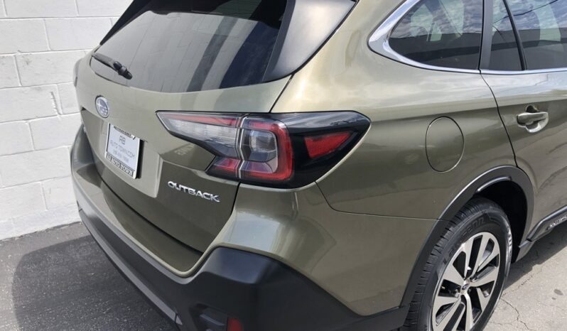 2022 Subaru Outback Premium full