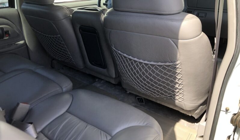 1999 Chevrolet Suburban 2500 LT 4WD full