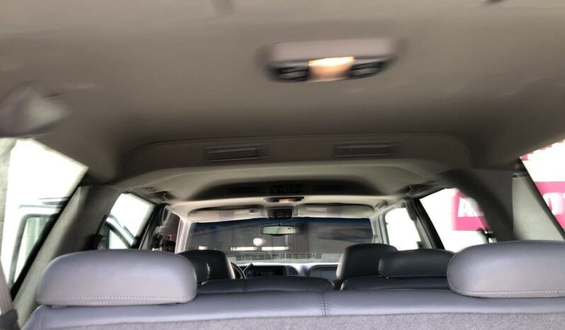 1999 Chevrolet Suburban 2500 LT 4WD full