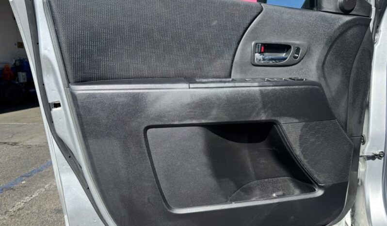 2009 Mazda Mazda5 Sport full