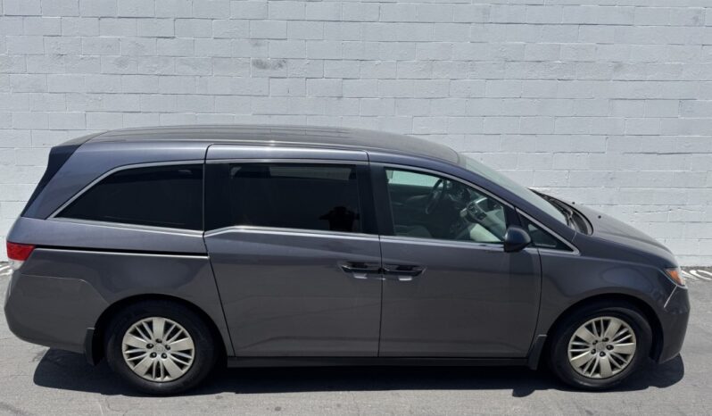 2016 Honda Odyssey LX full