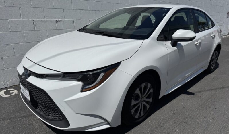 2022 Toyota Corolla LE full