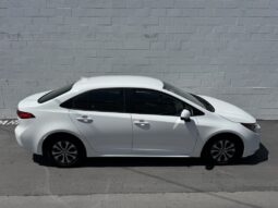 2022 Toyota Corolla LE full