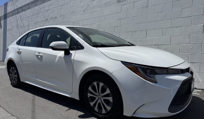 2022 Toyota Corolla LE full