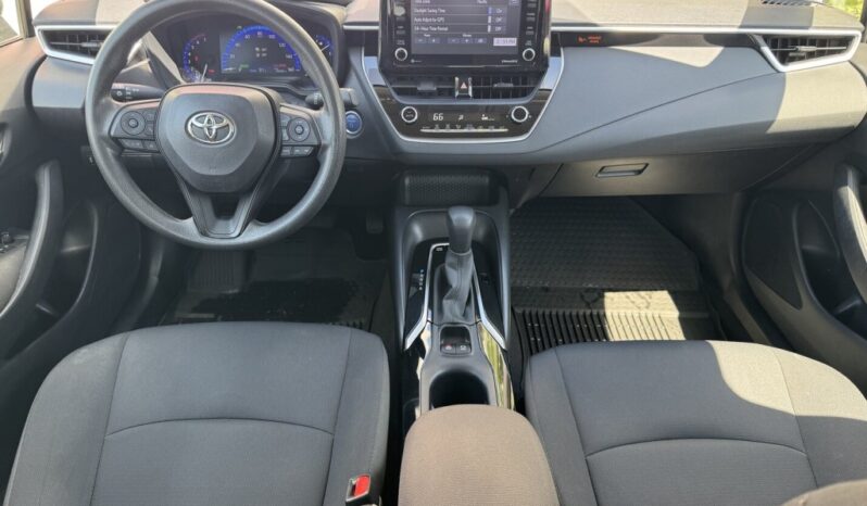 2022 Toyota Corolla LE full