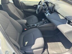 2022 Toyota Corolla LE full