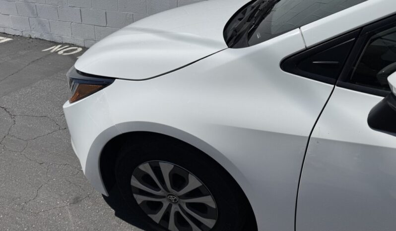 2022 Toyota Corolla LE full