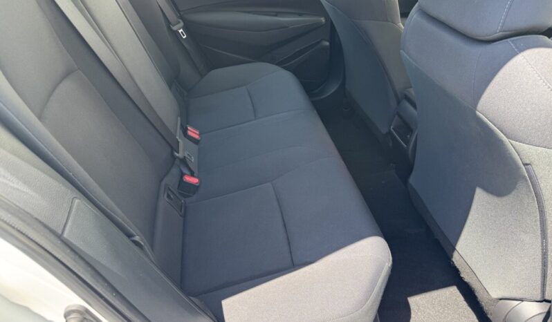 2022 Toyota Corolla LE full