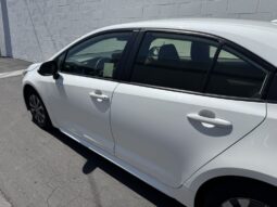 2022 Toyota Corolla LE full