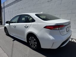 2022 Toyota Corolla LE full