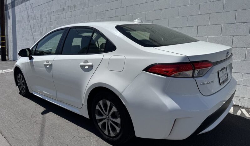 2022 Toyota Corolla LE full