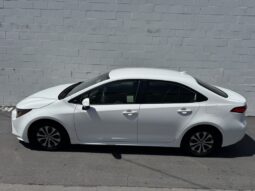 2022 Toyota Corolla LE full