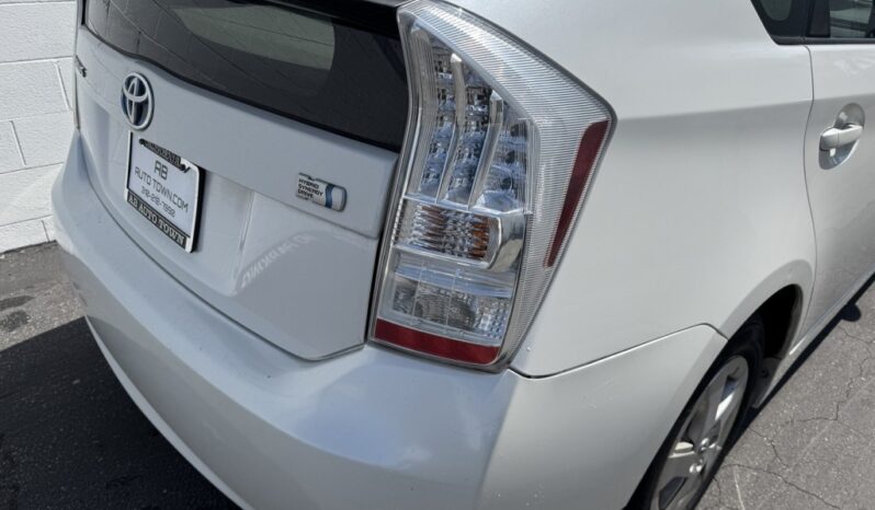 2010 Toyota Prius II full