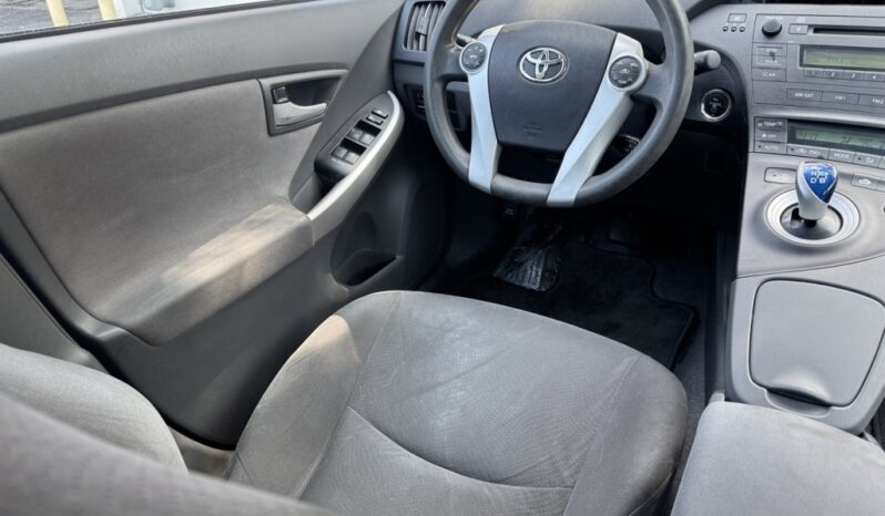 2010 Toyota Prius II full