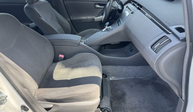 2010 Toyota Prius II full