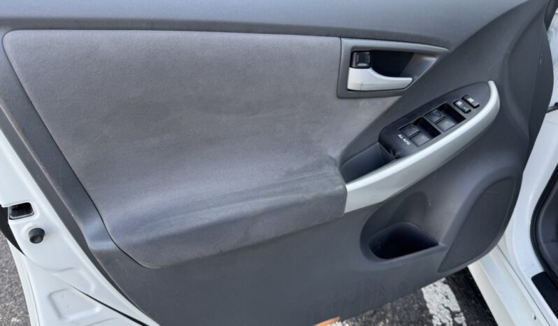 2010 Toyota Prius II full