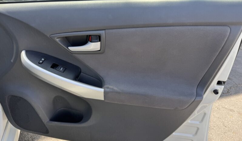 2010 Toyota Prius II full