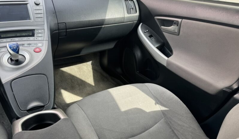 2012 Toyota Prius Two full