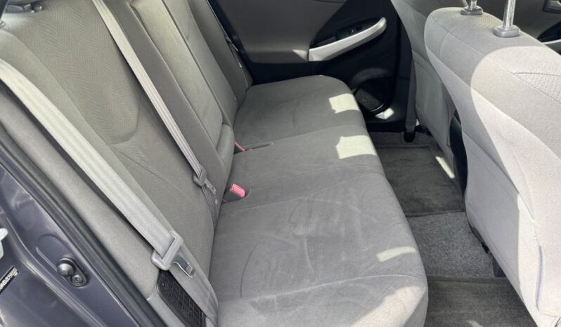 2012 Toyota Prius Two full