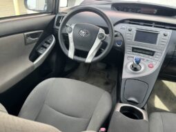 2012 Toyota Prius Two full