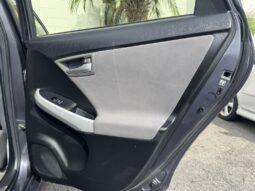 2012 Toyota Prius Two full