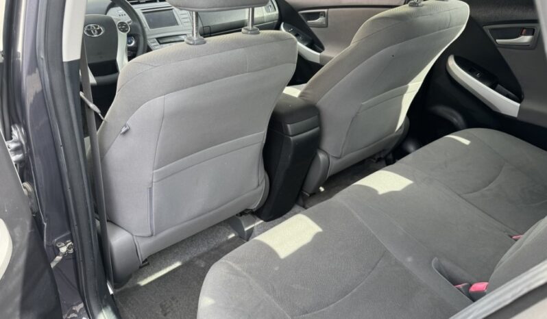 2012 Toyota Prius Two full