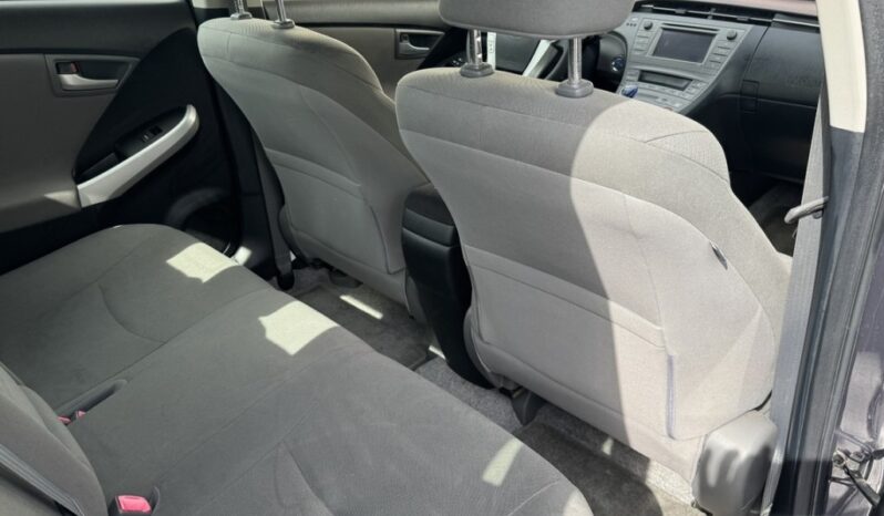2012 Toyota Prius Two full
