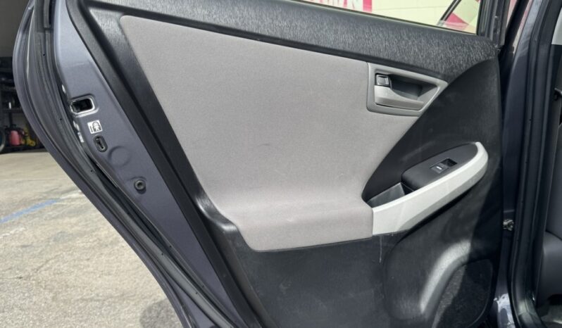 2012 Toyota Prius Two full