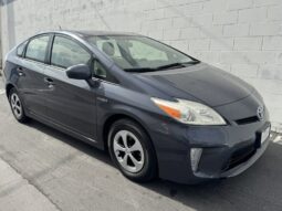 2012 Toyota Prius Two full