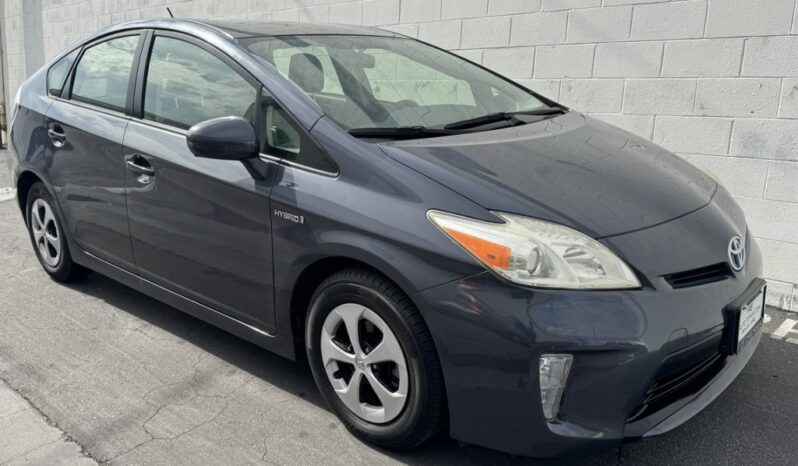 2012 Toyota Prius Two full