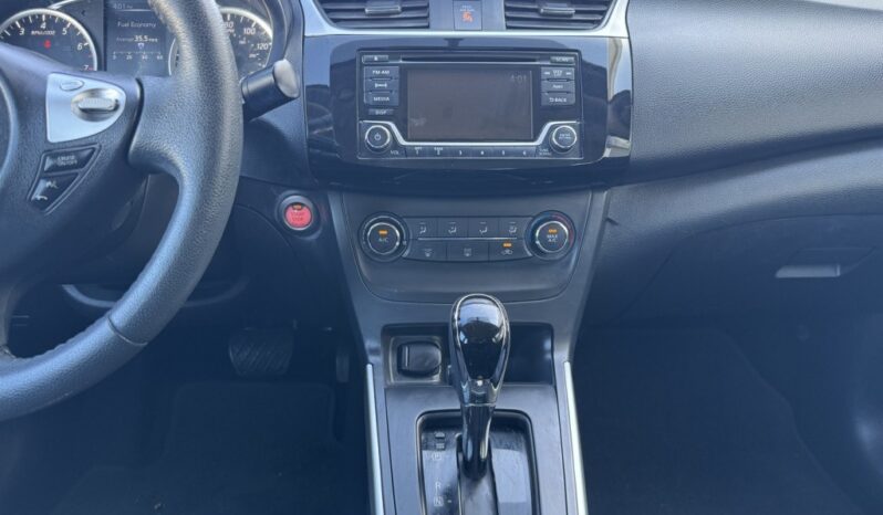 2016 Nissan Sentra SV full