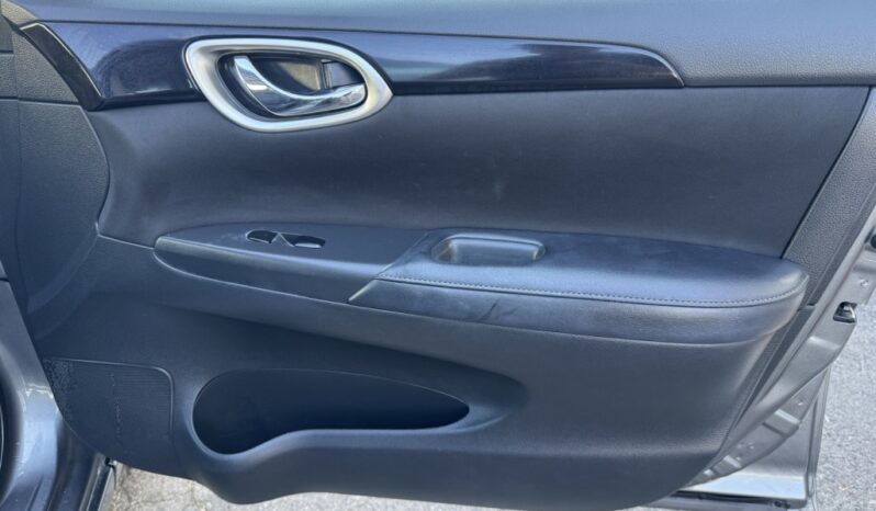 2016 Nissan Sentra SV full