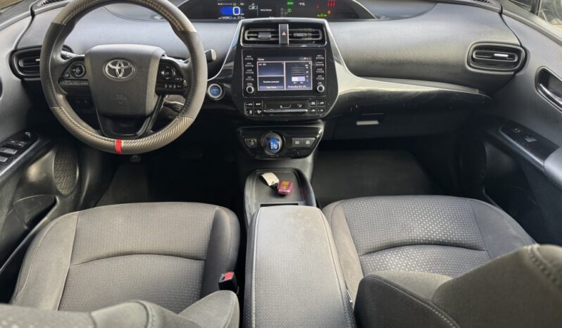 2020 Toyota Prius LE full