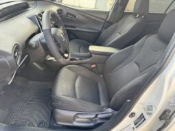 2020 Toyota Prius LE full
