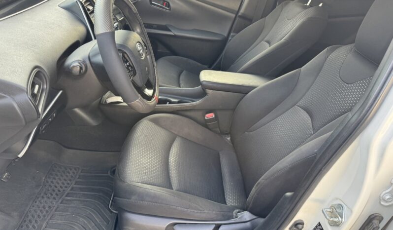 2020 Toyota Prius LE full